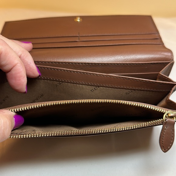 Burberry Long Wallet Tartan & Brown Leather, unbranded insert & Crossbody Chain - Picture 11 of 16